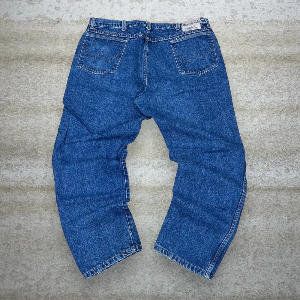 Vintage 90s Wrangler Jeans 36x28 Baggy Wide Leg Fit Medium Wash Denim Rugged